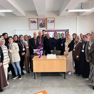 Modüler Aile Eğitim Programı Kapsamında Üçüncü Kapalı Grup Eğitimleri Tamamalandı - fotoğraf 1