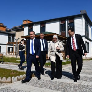 Bakanlığımız tarafından ilimize kazandırılan Çocuk Evleri Sitesi ve İhtisaslaşmış Çocuk Evleri Sitesi Müdürlüğümüzün inşaatı tamamlanan hizmet binalarını yerinde inceleme - fotoğraf 5