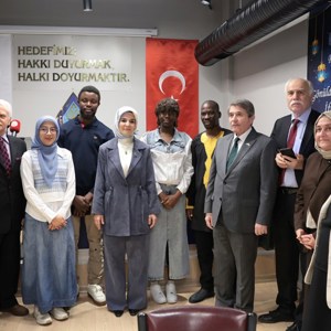 Bakanımız Mahinur Özdemir Göktaş, Yoksullara Yardım ve Eğitim Vakfı iftarında konuştu: - fotoğraf 10