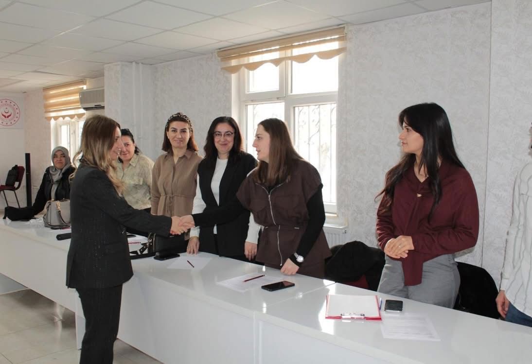 Kreş ve Gündüz Bakımevleri Müdürleri Toplantısı - fotoğraf 3