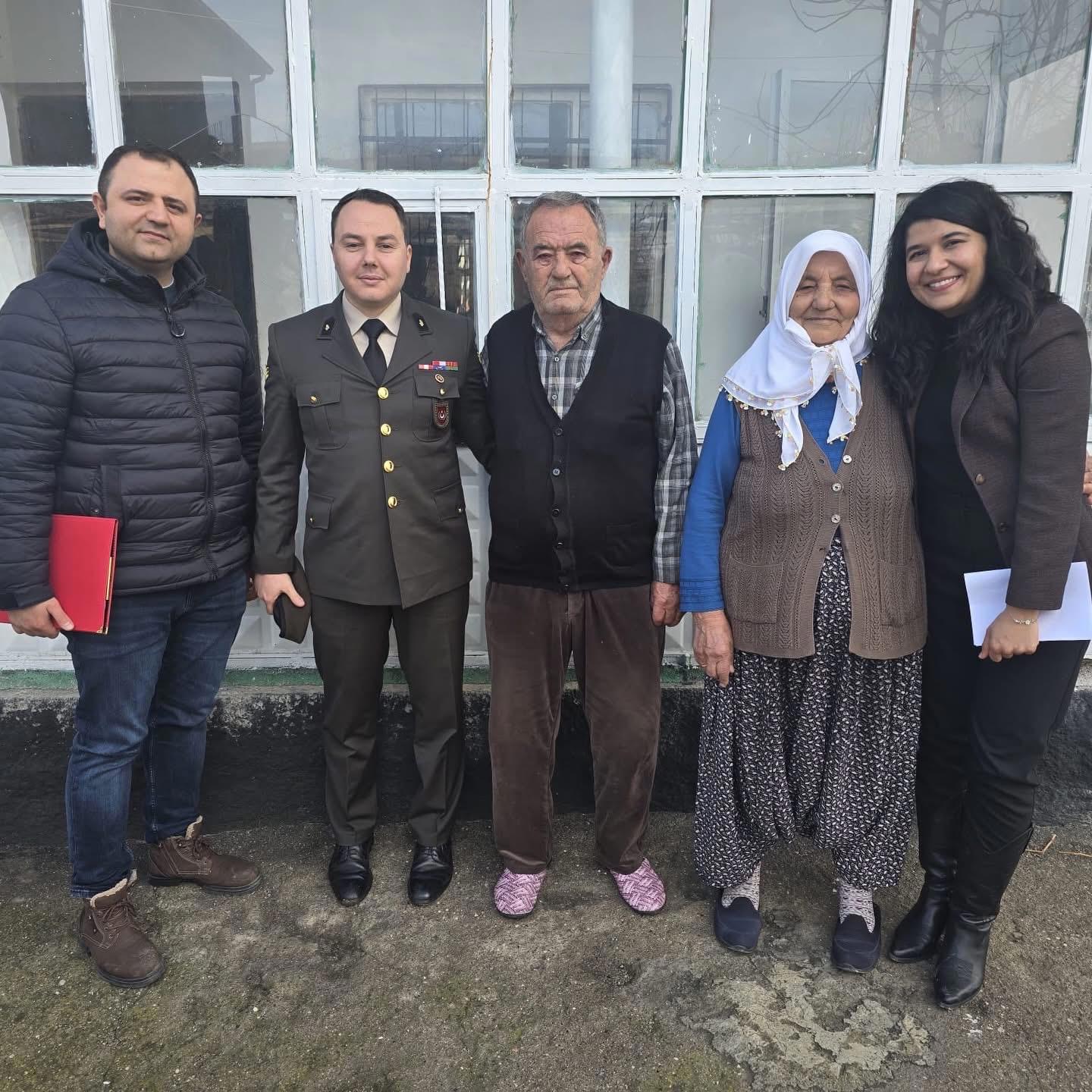 Şehit Ailelerimize Ziyaret - fotoğraf 4