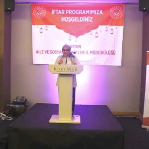 Gönüllerin Buluştuğu Büyük Aile İftarı...  Büyük Aile İftar Programımızda; Çocuk Hizmetleri Genel Müdürlüğü Rehberlik ve Toplumsal Destek Hizmetleri Daire Başkanı Sayın Ayşe Türkay ve Personel Genel Müdürlüğü Daire Başkanı Sayın Mustafa Şimşek’in katılımlarıyla gönüllerimizi aynı sofrada buluşturduk. - fotoğraf 9