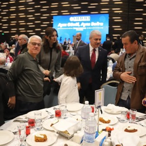 Gönül Sofrası İftar Programı Düzenlendi - fotoğraf 6