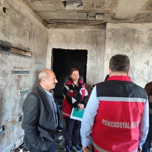 Bölüktepe Köyü’nde Meydana Gelen Yangın Sonrası Hane Ziyareti - fotoğraf 3