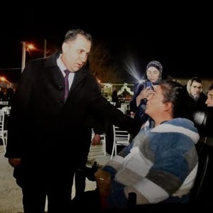Sevgiyle Aşan Yürekler, Bereketle Buluşan Sofralar… Aysu Bakım Merkezi’nde kıymetli engelli bireylerimiz ve değerli aileleriyle birlikte iftar sofrasında bir araya geldik. - fotoğraf 1