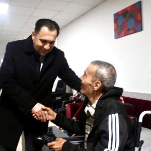Sevgiyle Aşan Yürekler, Bereketle Buluşan Sofralar… Aysu Bakım Merkezi’nde kıymetli engelli bireylerimiz ve değerli aileleriyle birlikte iftar sofrasında bir araya geldik. - fotoğraf 7
