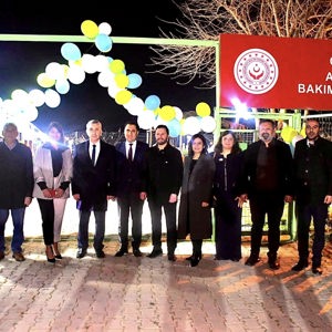 Sevgiyle Aşan Yürekler, Bereketle Buluşan Sofralar… Aysu Bakım Merkezi’nde kıymetli engelli bireylerimiz ve değerli aileleriyle birlikte iftar sofrasında bir araya geldik. - fotoğraf 5