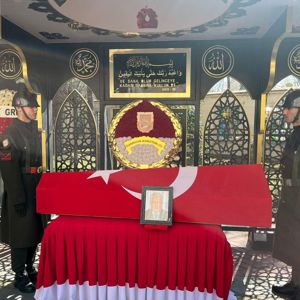 Kıbrıs Gazimiz Mehmet Emin Ekinci Son Yolculuğuna Uğurlandı - fotoğraf 1