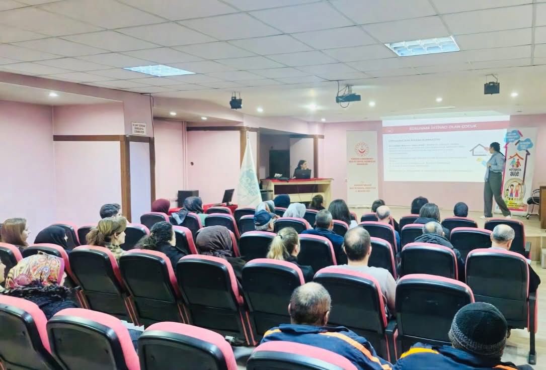 Koruyucu Aile Tanıtım ve Bilgilendirme Toplantısı - fotoğraf 3