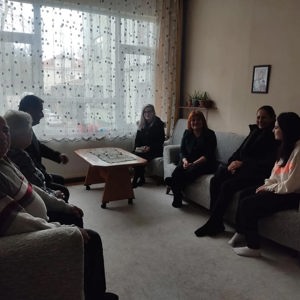 Çocuk Hizmetleri AR-GE ve Proje Daire Başkanı Serpil Ahu Demiralp’ten Aile Ziyareti  - fotoğraf 1