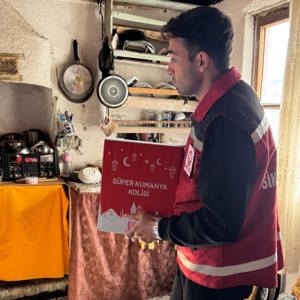 Ramazan Vesilesiyle Ailelerimize Ramazan Kolisi Dağıtımı Gerçekleştirildi - fotoğraf 3