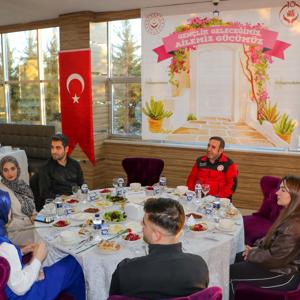 Genç Çiftler “Bereket Sofrasında” Bir Araya Geldi - fotoğraf 1