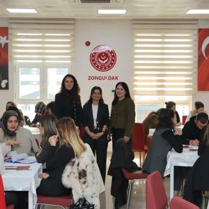 Kadına Yönelik Şiddetle Mücadele İl Eylem Planı Çalıştayı Gerçekleştirilmiştir. - fotoğraf 8