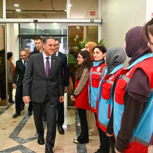 Büyük Aile Sofrasında Ailelerimiz ve Koruyucu Ailelerimizle Buluştuk - fotoğraf 7