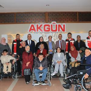 ENGELLİ BİREYLERİMİZ SOSYAL VE EKONOMİK DESTEK HİZMET MODELİMİZDEN YARARLANAN ÇOCUKLARIMIZ VE ÖKSÜZ VE YETİM ÇOCUKLARIMIZLA İFTAR YEMEĞİ GERÇEKLEŞTİ - fotoğraf 6