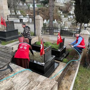Aziz Şehitlerimizin Kabirlerine Ziyaret Seferberliği - fotoğraf 4