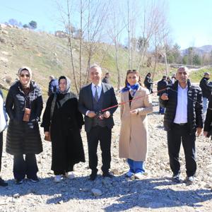 İL MÜDÜRÜMÜZ UMUT EVLERİMİZDEKİ ENGELLİ BİREYLERİMİZLE OLTA BALIKÇILIĞI ETKİNLİĞİNE KATILDI - fotoğraf 2