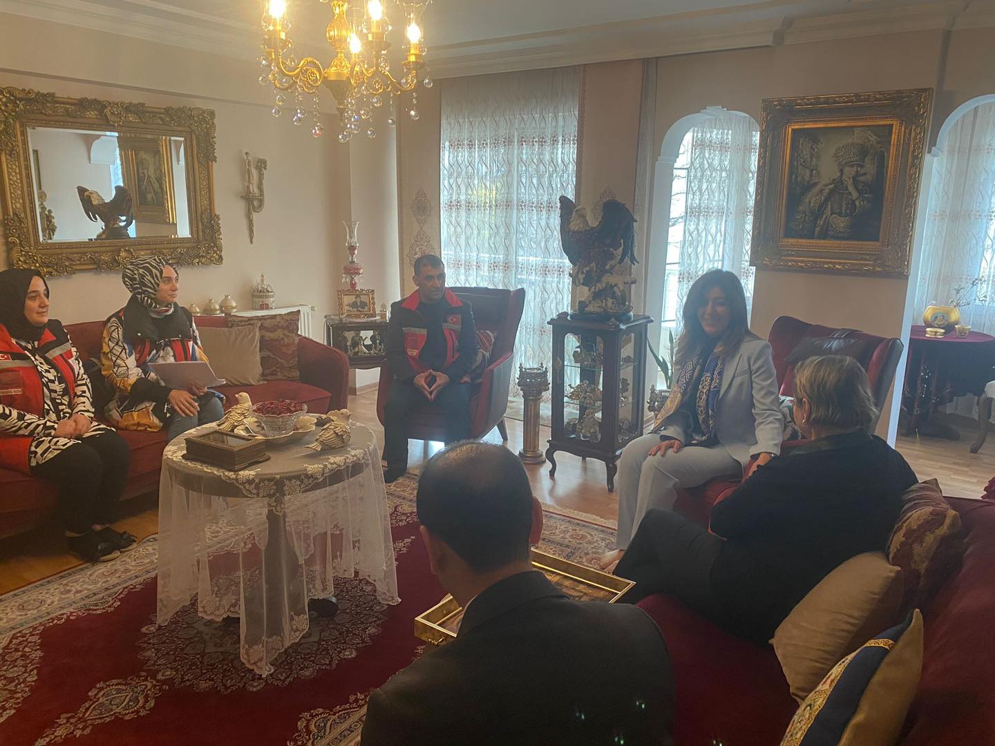 Şehit Ailesine Anlamlı Ziyaret