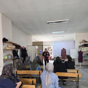 ADEM Kursiyerlerine KADES Uygulaması Hakkında Bilgilendirme  - fotoğraf 1