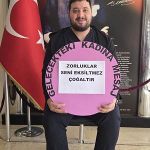 Bolvadin Huzurevi ''Gelecekteki Kadına Mesaj'' Pankartlarıyla 8 Mart Dünya Kadınlar Gününü Kutladı - fotoğraf 4