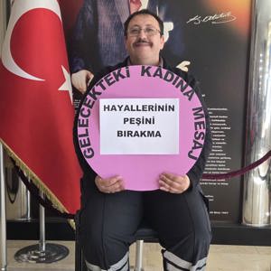 Bolvadin Huzurevi ''Gelecekteki Kadına Mesaj'' Pankartlarıyla 8 Mart Dünya Kadınlar Gününü Kutladı - fotoğraf 2