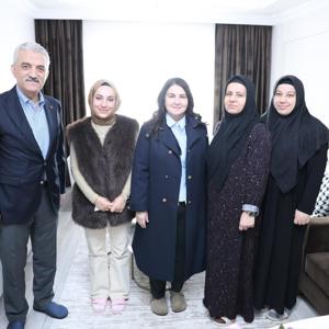 Valimiz Sayın Mehmet Makas şehidimiz Metin KUCUR'un kıymetli ailesine ziyarette bulundu. - fotoğraf 1