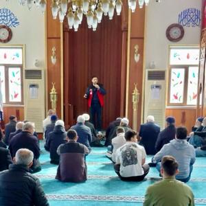 Aile ve Nüfus On Yılı Kapsamında İlimiz Genelindeki Camilerde Cuma Namazı Öncesi Koruyucu ve Önleyici Hizmetlerimiz Çerçevesinde Farkındalık Eğitimlerimiz Devam Ediyor - fotoğraf 3