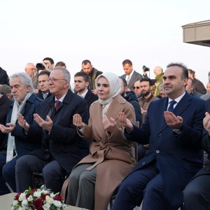 İstanbul Recep Tayyip Erdoğan Anadolu İmam Hatip Lisesi Öğrenci Yurdu'nun temeli atıldı - fotoğraf 2