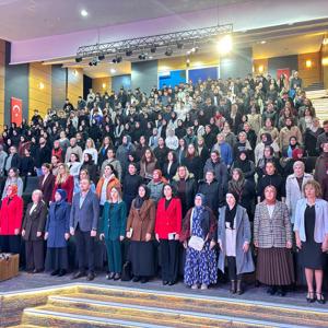 8 Mart Dünya Kadınlar Günü Söyleşi Programı Gerçekleştirildi - fotoğraf 1