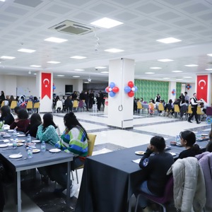 Çocuklarımızın yüzündeki tebessüm, Ramazan’ın en güzel bereketi oldu. - fotoğraf 2