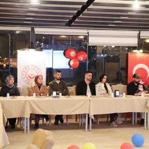 Gençlik Geleceğimiz, Ailemiz Gücümüz - fotoğraf 2