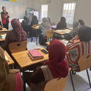 Sosyal Hizmet Merkezlerimiz Tarafından İlimiz Genelinde Aile Eğitim Programı Kapsamında verilen Eğitimlerimiz Düzenli Olarak Devam Ediyor - fotoğraf 2