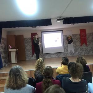 25 Kasım Şiddetle Mücadele Günü Kapsamında Eğitim Seminerleri Düzenlendi - fotoğraf 3