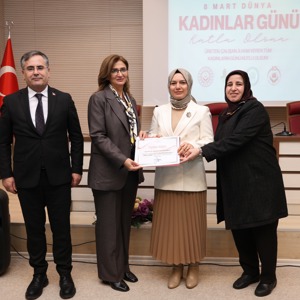 8 Mart Dünya Kadınlar Günü “Hayatın İçinden İzler: 8 Kadın 8 Başarı” Söyleşi Programı Düzenlendi - fotoğraf 9