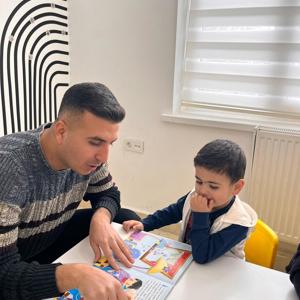 Bitlis Ailece Kitap Okuyor Projesi kapsamında çocuklarımız ve ailelerimizle birlikte kitap okuduk - fotoğraf 3
