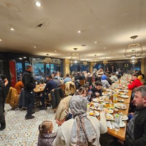 Müdürlüğümüz personelinin katılımıyla Ramazan ayının manevi atmosferini paylaşmak amacıyla iftar yemeği düzenlendi. - fotoğraf 2