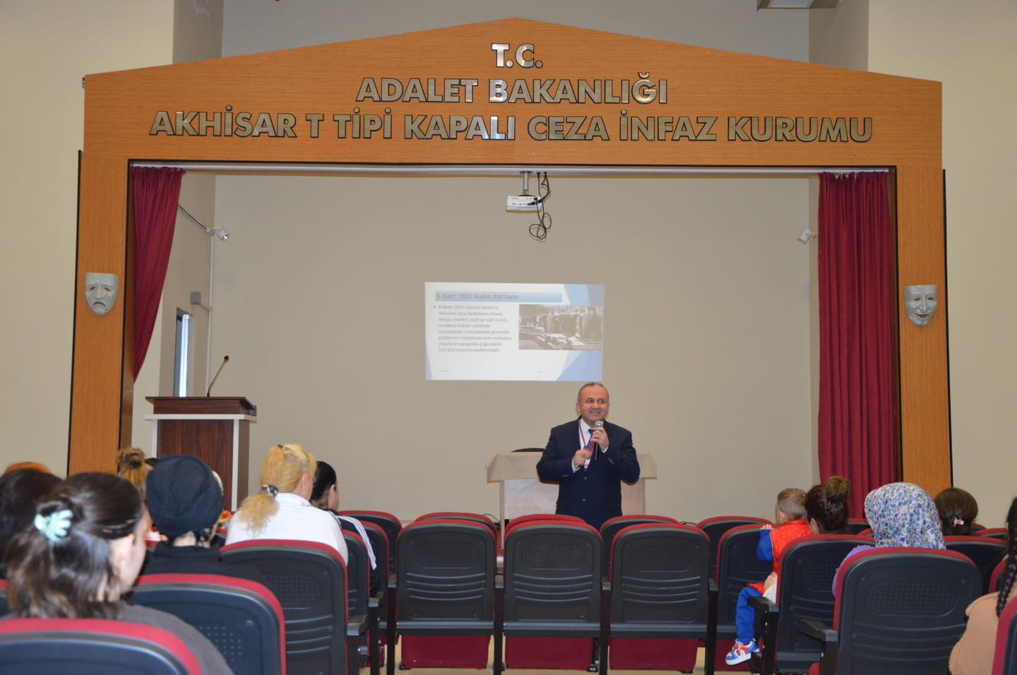 Akhisar T Tipi Kapalı Ceza İnfaz Kurumu’nda Kadınlar Günü Eğitimi Verildi