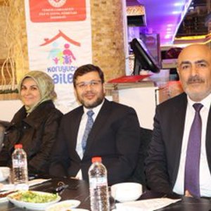 Koruyucu ailelerimiz ve kıymetli çocuklarımızla iftar sofrasında buluştuk. - fotoğraf 1