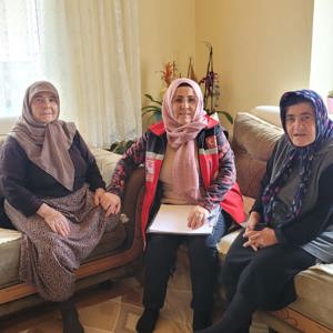 Dinar Sosyal Hizmet Merkezimiz Engelli ve Yaşlı Bireylerimize Hane Ziyaretlerine Devam Ediyor  - fotoğraf 3
