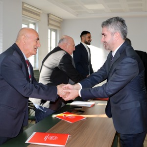 Bakan Yardımcımız Zafer Tarıkdaroğlu’ndan Şehit Yakınları ve Gazilerle İş Birliği Toplantısı - fotoğraf 2