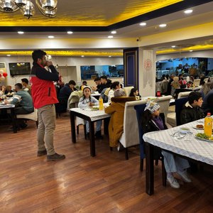 SED hizmetimizden yararlanan kıymetli ailelerimizle birlikte iftar programında bir araya geldik. - fotoğraf 1