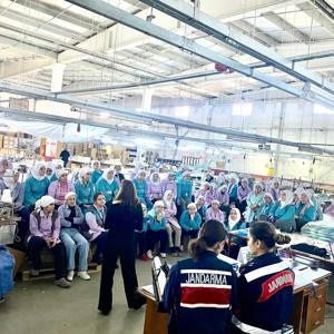 Uşak OSB Kadına Yönelik Şiddet Eğitimi Düzenlendi - fotoğraf 5