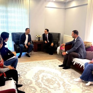 İl  Müdürümüz İlkay Türkoğlu, Nazilli ilçemizde ikamet eden kahraman gazimiz Muharrem Özcan  beyi ve ailesini ziyareti - fotoğraf 2