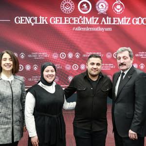 Samsun’da “Gençlik Geleceğimiz Ailemiz Gücümüz” Temalı İftar Programı - fotoğraf 32