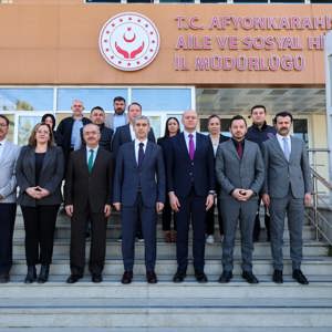 Valimiz Sayın Dr.Naci AKTAŞ İl Müdürlüğümüze Teşrif Ettiler - fotoğraf 4
