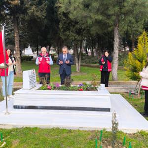Aziz Şehitlerimizin Hatırasına Vefa: Şehit Mezarları İçin Bakım ve Onarım Seferberliği Başlatıldı - fotoğraf 5
