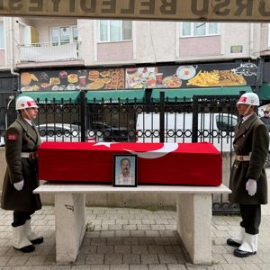 Kıbrıs Barış Harekâtı Gazimiz Mehmet Serçe, dualarla ebediyete uğurlandı - fotoğraf 1