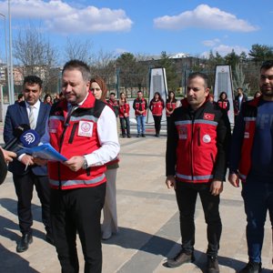  Aziz Şehitlerimizin Emanetine Sahip Çıkıyoruz  - fotoğraf 1