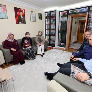 Astsubay Kıdemli Çavuş Şükrü Karadirek’in Kıymetli Ailesiyle İftar Yapıldı - fotoğraf 2