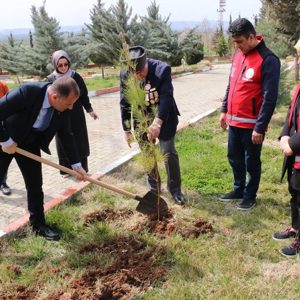Bakanlığımız Koordinasyonunda Başlatılan ‘Aziz Şehitlerimizin Kabirlerine Vefa’ Ziyareti Gerçekleştirdik.  - fotoğraf 5